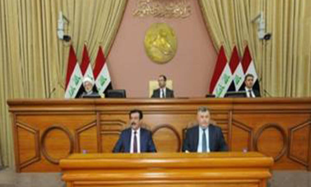 البرلمان يعقد جلسته برئاسة الجبوري وغياب 122 نائبا