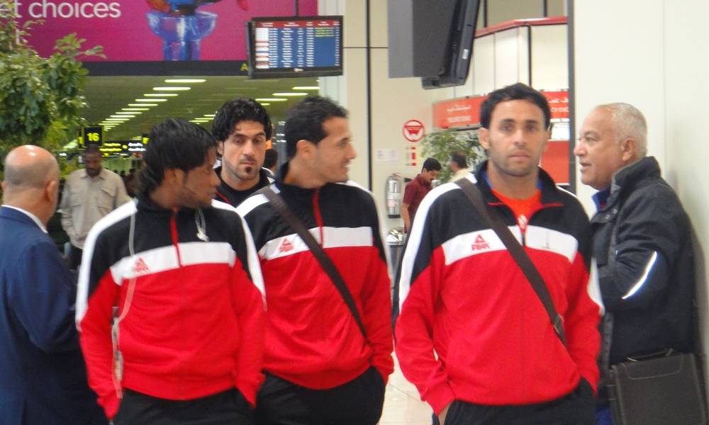 وفد المنتخب الوطني بكرة القدم يصل الى الدوحة للدخول بمعسكر تدريبي