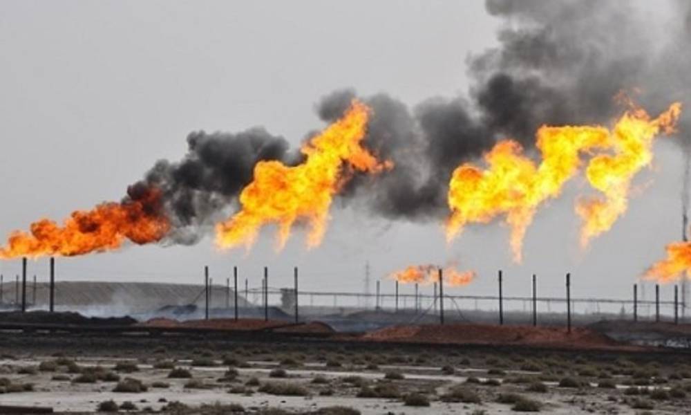 البصرة تعتزم مقاضاة الشركات النفطية الاجنبية في المحافظة بسبب التلوث البيئي