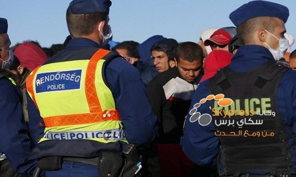 الاتحاد الاوربي يقرر استقبال مئة الف لاجئ وتركيا ترفع سقف مطالبها