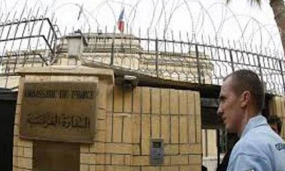 السفارة الفرنسية في بغداد تشدد اجراءاتها الامنية خوفا من استهدافها