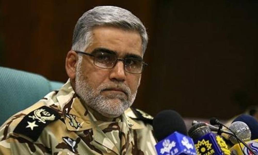 قائد القوات البرية الإيرانية يعلن عن احتمال شن بلاده غارات جوية في العراق وسوريا