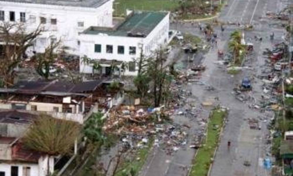 اعصار يهدد الفلبين وإجلاء 750 ألف شخص