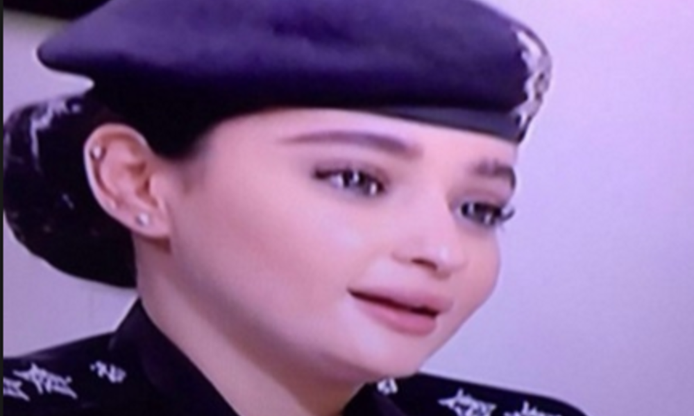 ضابطة كويتية تشعل مواقع التواصل الاجتماعي