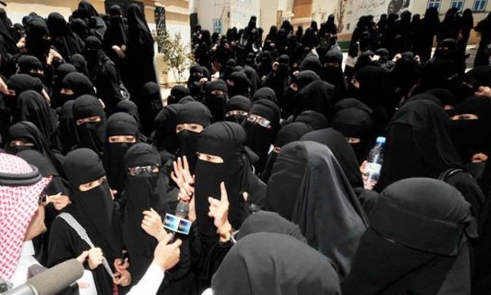لأول مرة... الزوجات السعوديات يمنحن نسخة من عقد زواجهن