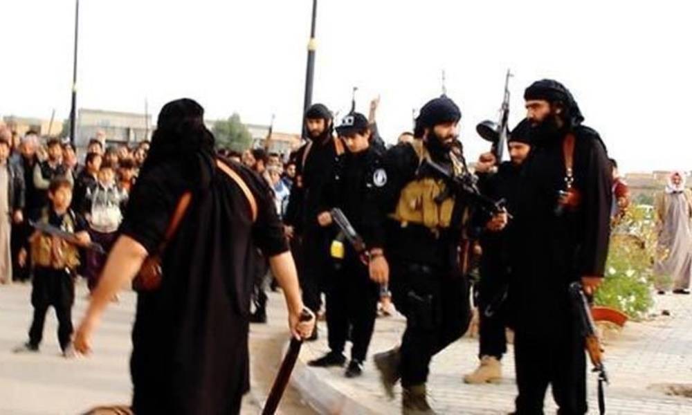 "داعش" تبتكر طريقة غريبة لاعدام الفارين من معارك الموصل