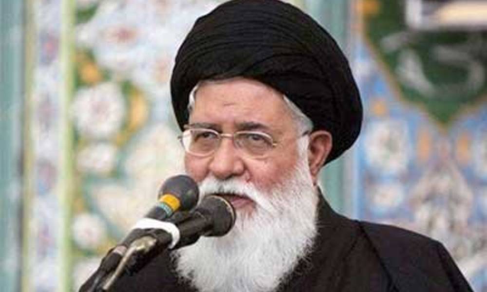 رجال دين شيعة في إيران يعتبرون المساواة بين الجنسين من عقائد أعداء الإسلام ويرفضون الاختلاط