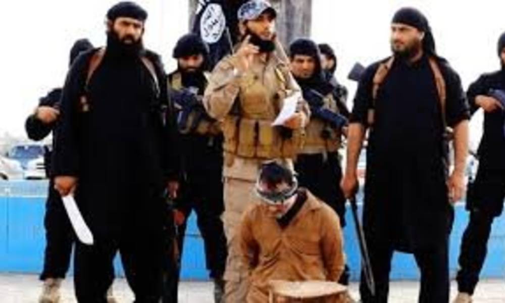 داعش يعتقل 250 مدني في الموصل لعدم اطالة اللحية وتقصير البناطيل