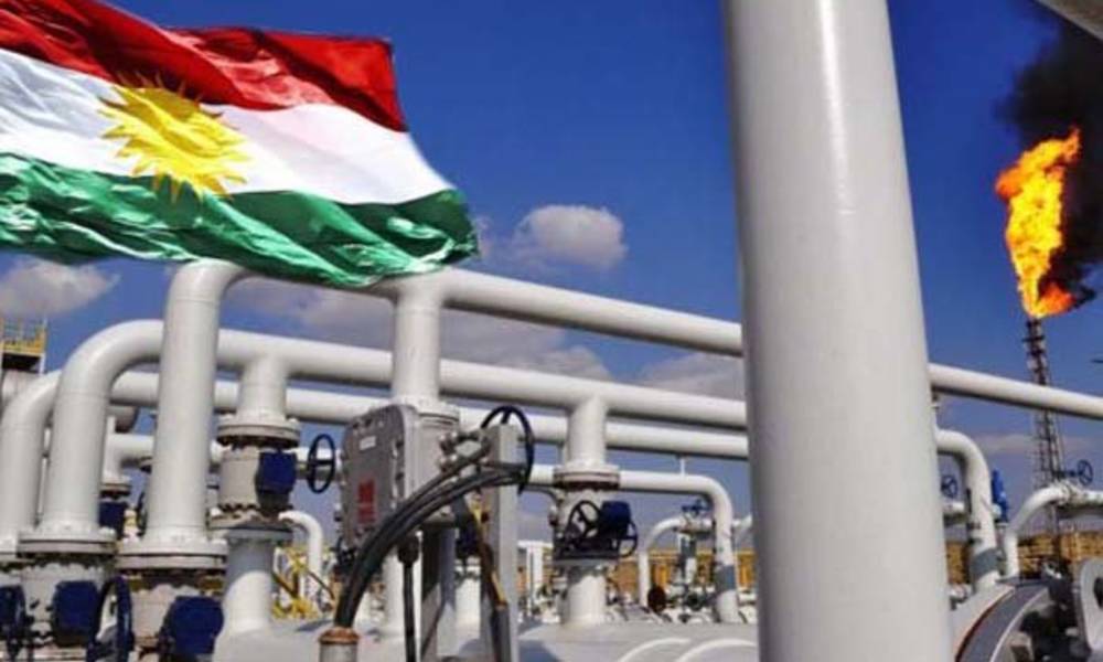 مسؤول بوزارة النفط يفجرها: نفط كردستان ستتم مقايضته عبر الأراضي الإيرانية