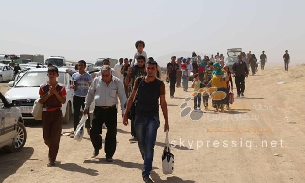 الهجرة تعلن نزوح نحو 10 الاف شخص منذ بدء عمليات استعادة الموصل