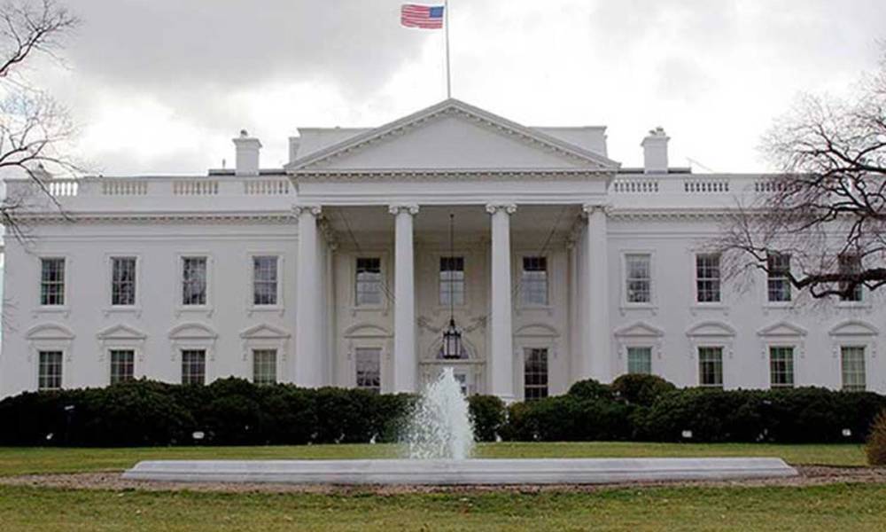 البيت الأبيض يمنع بعض المنظمات الإعلامية من حضور إفادة صحفية