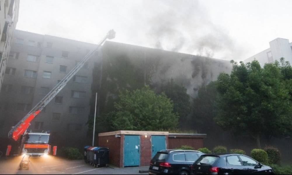 اصابة 12 لاجئا" جراء حريق في مبنى اللاجئين في السويد