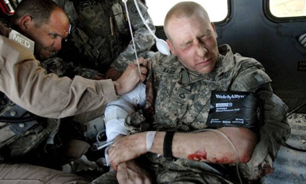 جندي أفغاني يفتح النار على جنود أمريكيين ويوقع إصابات