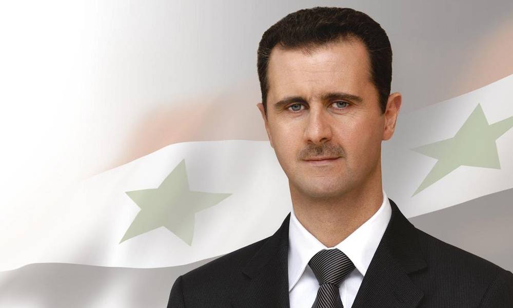 بالفيديو: بشار الاسد يتجول وحيدا في شوارع دمشق