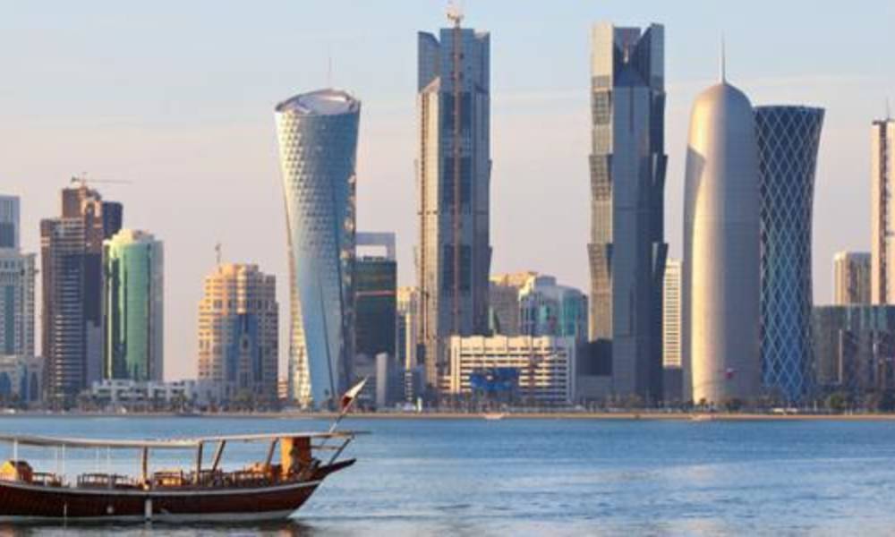بالفيديو .. هذا ما تقدمه قطر لمواطنيها