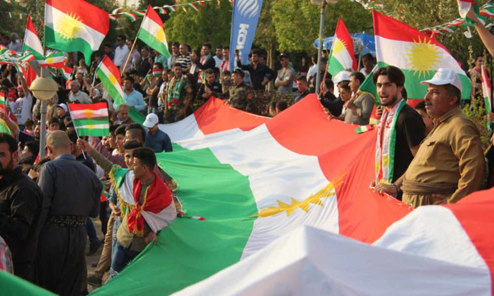 مستشار بارزاني يوضح الأنباء المتضاربة بشأن تأجيل استفتاء كردستان