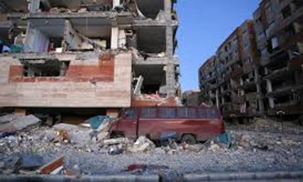 السيستاني يفتي بجواز التبرع لضحايا زلزال إيران