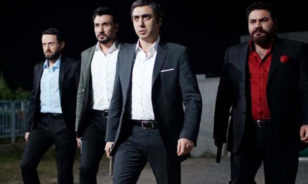مسلسل "وادي الذئاب" التركي يعود مجدداً بجزء جديد