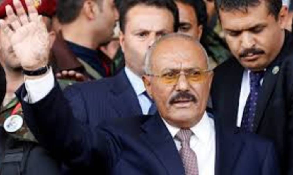 العواضي : علي عبد الله صالح دفن بشروط الحوثيين