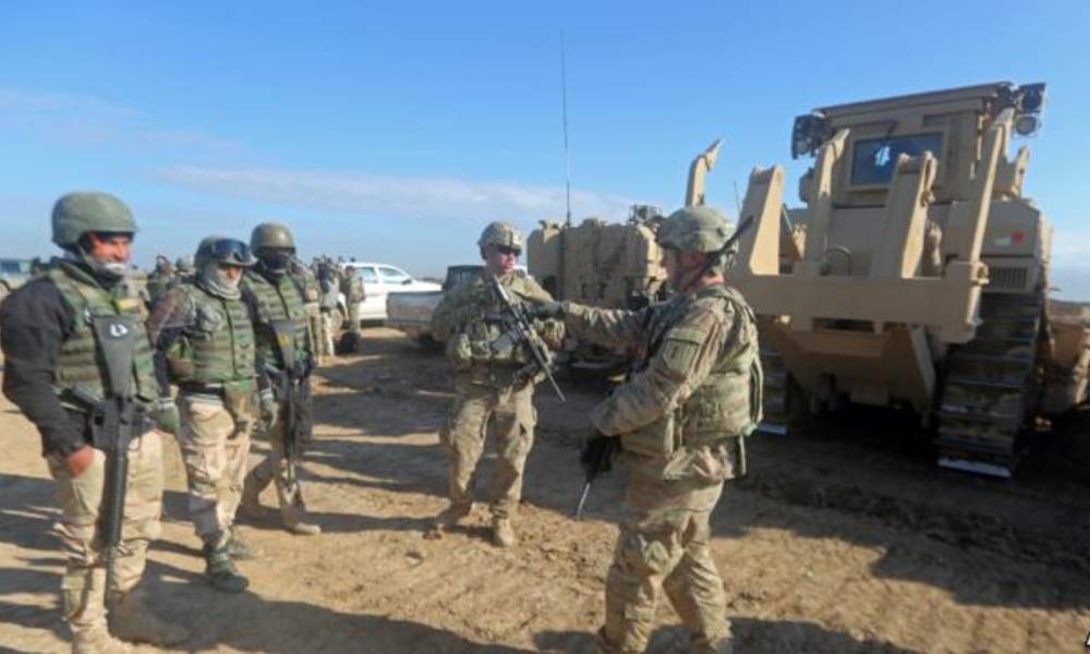 السفير الامريكي يرفض تحديد"اعداد" قوات بلاده في العراق