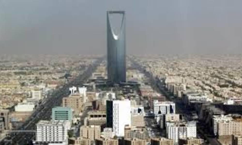 السعودية تطالب البنوك بتمويل قرض بـ10 مليارات دولار