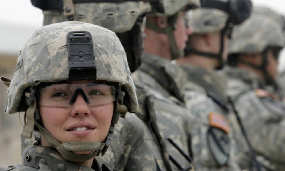امريكا تمنع "المتحولين جنسيا" من الخدمة في جيشها بعد دراسة مكثفة