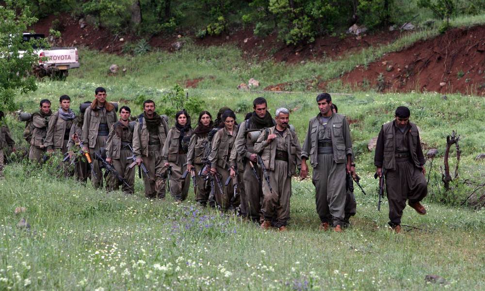 مقاتلون "ايرانيون واتراك وسوريون" يخرجون من "العراق" هربا من تركيا