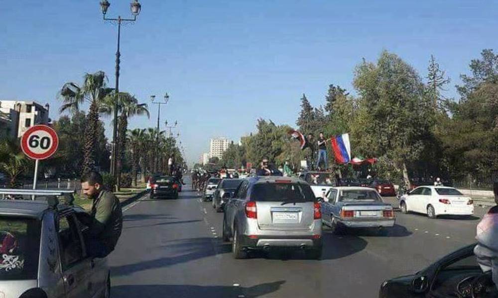 بالصور .. "السوريون" يهتفون بالاعلام "الروسية" ضد العدوان الثلاثي