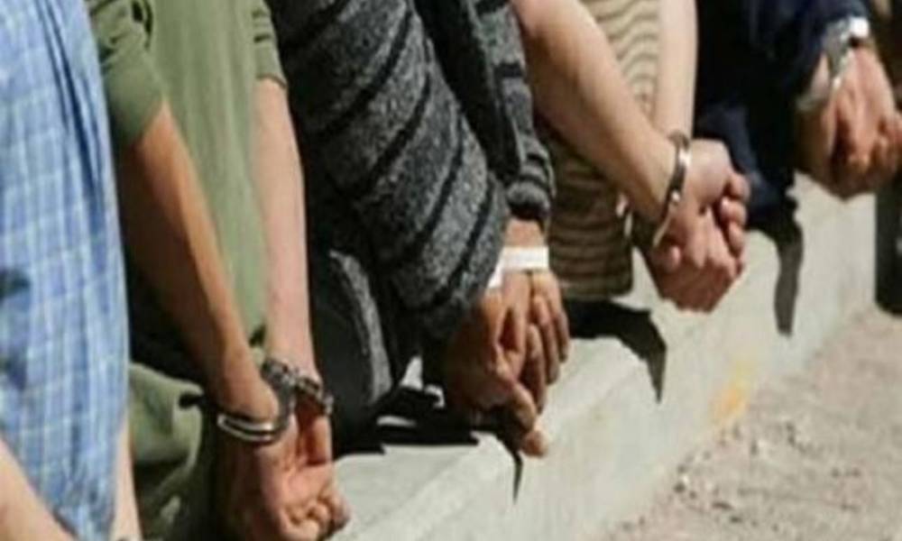 القبض على 4 متهمين و مصادرة أسلحة و أختام مزوّرة في محافظة الانبار