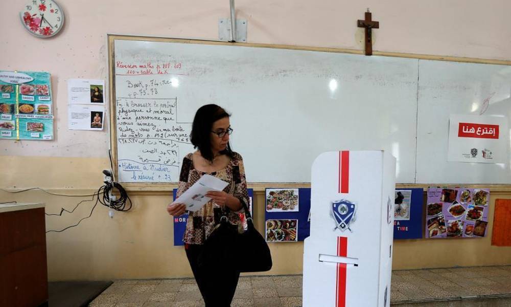 اللبنانيون يصوتون بأول انتخابات برلمانية منذ 9 سنوات