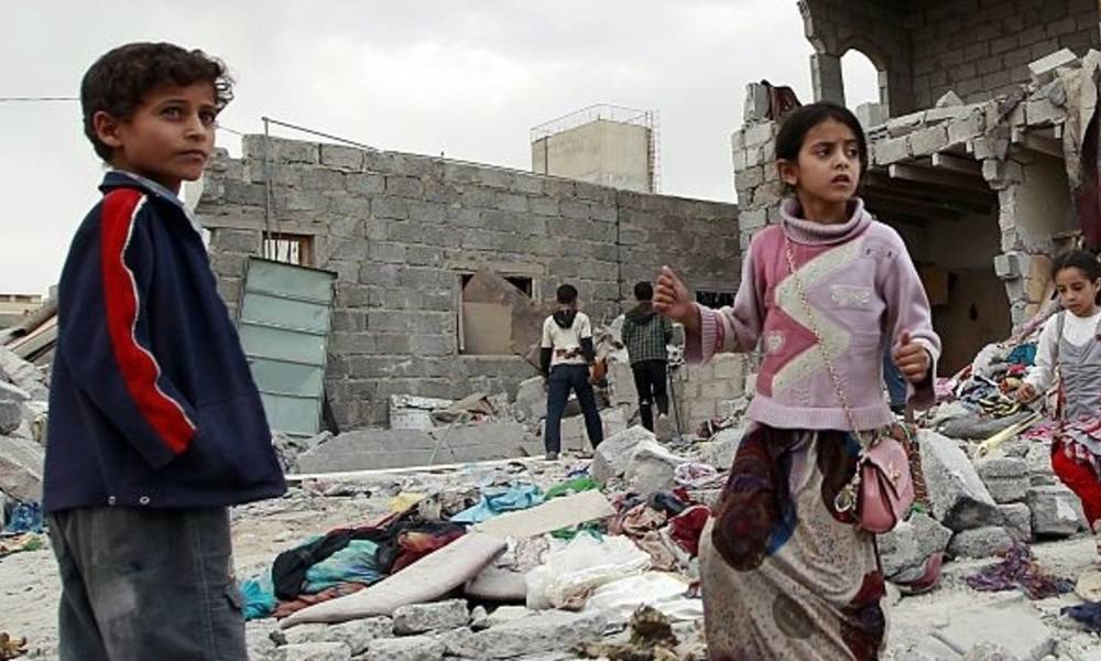 منظمة بريطانية: موت 85 الف طفل باليمن بسبب الحصار السعودي