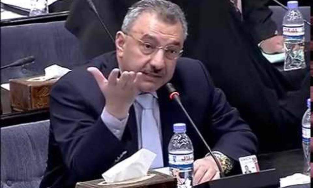 بعد تصريحات ترامب حول بقاء القوات الاميركية في العراق..الشيخ للرافضين"بابا انتوا منو يمكم"...
