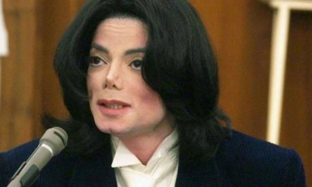 بعد مضي 10 سنوات على وفاته.. "مايكل جاكسون يواجه اتهامات الاعتداء الجنسي مرة اخرى...