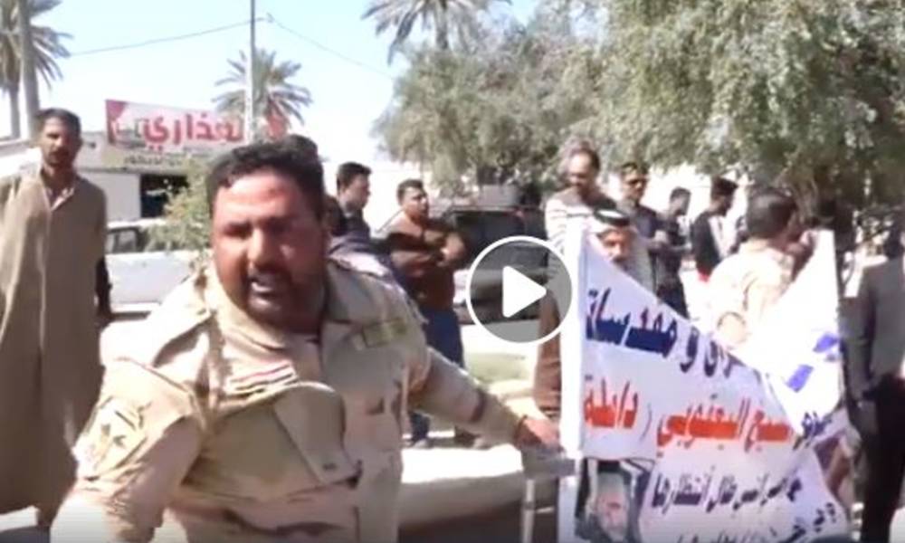بالفيديو .. جرحى الجيش العراقي "يتظاهرون" للمطالبة بقطع اراضي ومساكن لعوائلهم