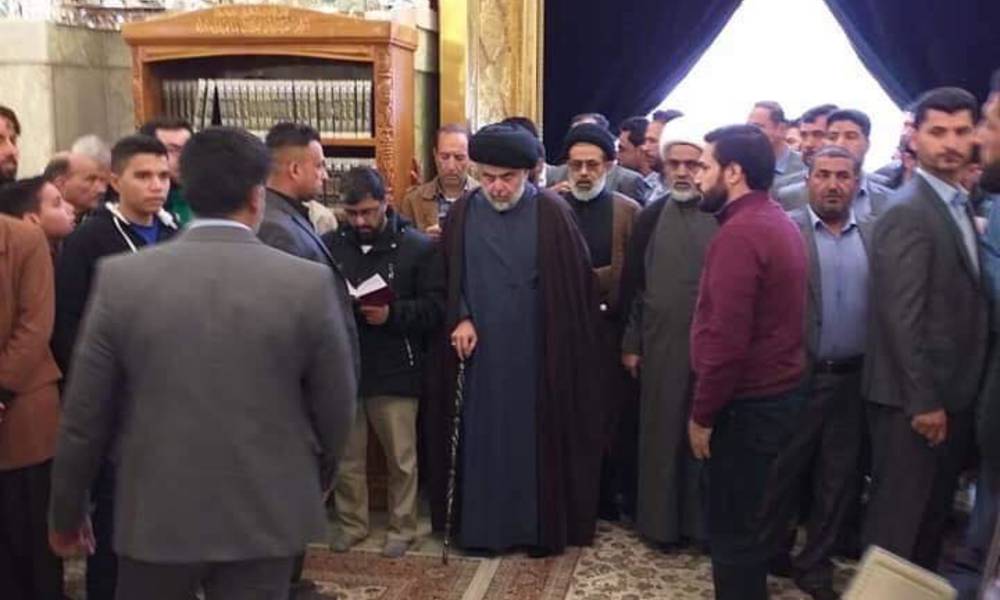 هل أخذ المرض منه مأخذه.. لماذا ظهر السيد الصدر بعكاز؟؟