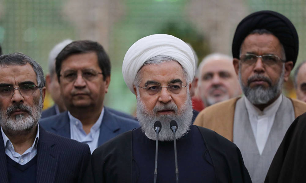 الرئيس الايراني يطالب بصلاحيات "زمن الحرب" ..
