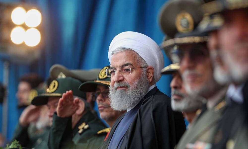 روحاني يوجه بعدم ختم جوازات السياح الاجانب في المطارات الايرانية لمواجهة "الإرهاب الاقتصادي الامريمكي"