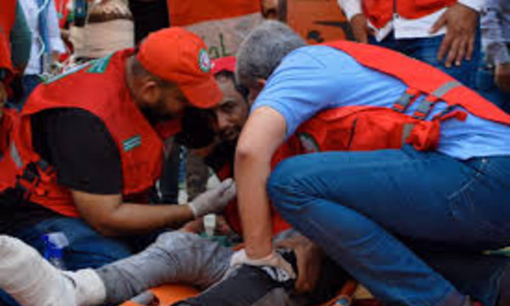 جمعية  الهلال الأحمر العراقي.. تعرض (10)  عراقيين لاصابات في انفجار بيروت