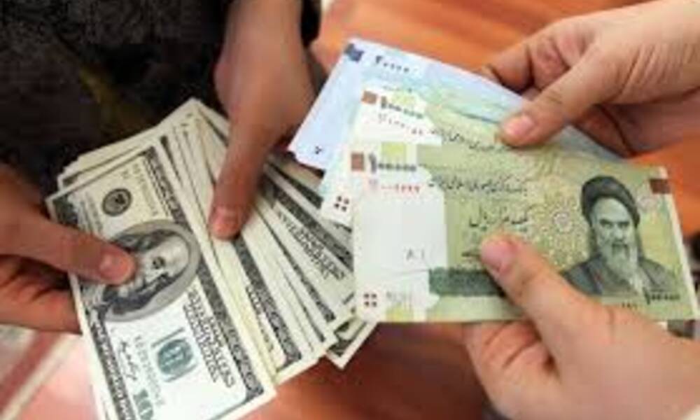 انخفاض العملة الايرانية مقابل الدولار