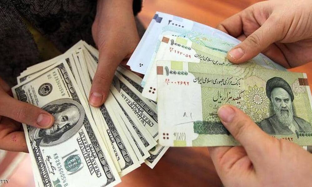 انهيار جديد في الريال الايراني امام العملات الاجنبية
