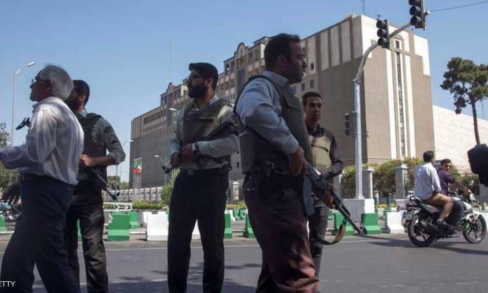 مقتل ثلاثة من رجال الأمن الإيراني