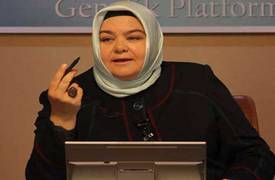 تعيين أول وزيرة محجبة في تركيا