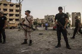 محاكمة 16 مصريا بتهمة الانتماء لداعش