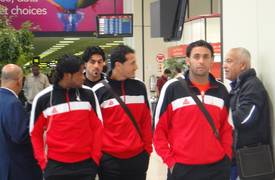 وفد المنتخب الوطني بكرة القدم يصل الى الدوحة للدخول بمعسكر تدريبي
