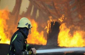 مقتل 19 عاملا في حريق في مصنع للأثاث في شمال القاهرة