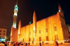 الوقف الشيعي يستنكر إغلاق مقام الإمام الحسين (ع) في القاهرة