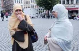 محكمة أوروبية تؤيد حظرا فرنسيا على الحجاب بالمستشفيات