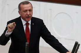 أردوغان يتحدى بوتين ويرد بقوة على اتهاماته بالتواطؤ مع "داعش"
