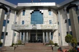 قضاة كردستان ينفي قطع رواتب موظفي الاقليم ويحذر من غياب القانون