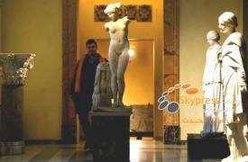 إيطاليا تغطي التماثيل "العارية" بمتحف كابيتوليني بمناسبة زيارة روحاني